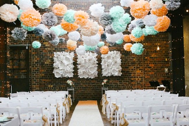 idei decor restaurant pom pomi colorati idei decoratiuni nunta