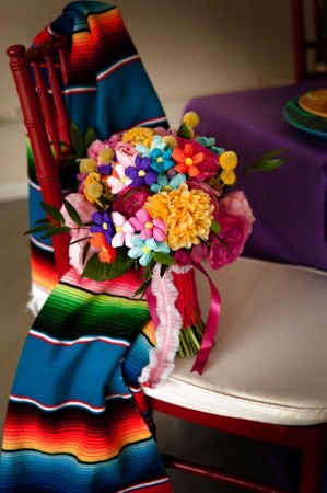 buchet de mireasa din flori de hartie inspiratie mexicana